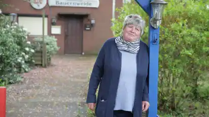 Kerstin Uhlhorn, seit 2012 Vorsitzende des Vereins Bauernweide, hat sich beim Gröpelinger Beirat für dessen Einsatz bedankt.