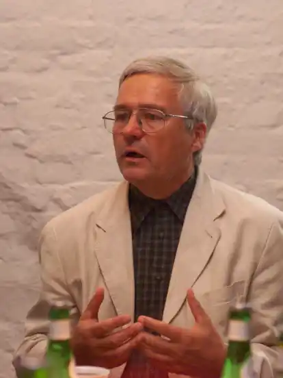 Hermann Krauß im Jahr 2000 im Vegesacker Kulturzentrum Kito.