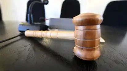 Der Prozess wird am 12. Juni fortgesetzt.