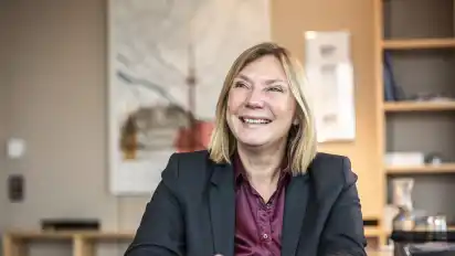 Yvette Gerner will sich stärker in der Öffentlichkeit zeigen als ihr Vorgänger Jan Metzger. Die promovierte Politologin ist die erste Frau an der Spitze des Senders.