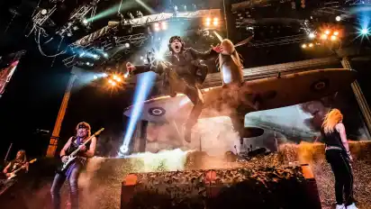 Iron Maiden, 9. Juni 2020, Bürgerweide Im Juni wird die Bürgerweide zu einem Mekka für Metalfans, denn die britische Band Iron Maiden gibt sich die Ehre. Auf ihrer "Legacy Of The Beast"-Tour, die die Band bereits um die ganze Welt führte, spielt die Bands ihre größten Hits. Als Vorbands sind Disturbed und Airbourne angekündigt. Mittlerweile ist das Konzert ausverkauft.