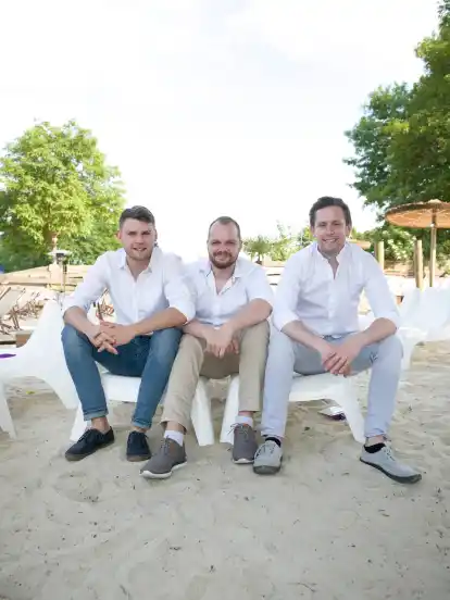 Gamebuddys im Spiel und im Geschäft: Die Sieger des Wettbewerbs (von links) Cedric Deege, Niklas Hatje und Julian Suttner.