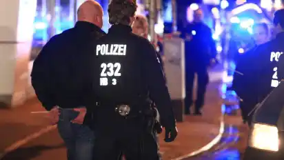 Die Polizei in Bremen hat die Auseinandersetzung zwischen Rockern beendet.