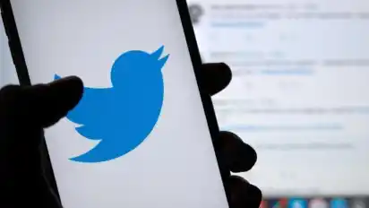 Bei dem beispiellosen Twitter-Hack waren die Konten zahlreicher Prominenter gekapert worden. Foto: Monika Skolimowska/zb/dpa