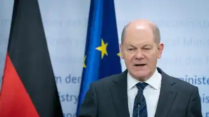 Olaf Scholz (SPD), Bundesminister der Finanzen, gibt im Finanzministerium eine Pressekonferenz. Thema sind weitere Finanzhilfen im Rahmen der Corona-Beschränkungen. Foto: Kay Nietfeld/dpa/Pool/dpa