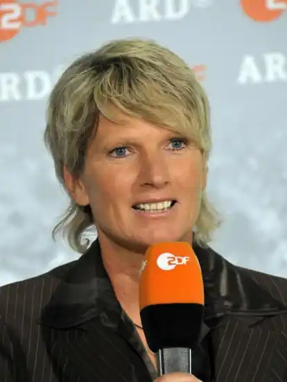 Fußballfan Claudia Neumann freut sich "wie Bolle" auf ihre neue Aufgabe.