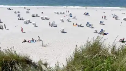 Nun ist Urlaub auf Sylt auch in Zeiten von Corona möglich. Foto: Carsten Rehder/dpa
