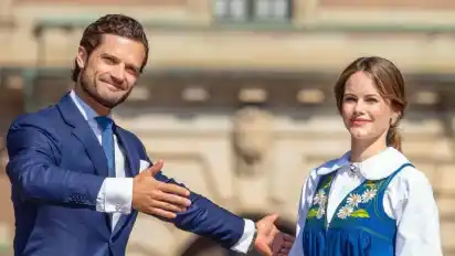 Prinz Carl Philip und Prinzessin Sofia freuen sich auf ihr drittes Kind. Foto: Albert Nieboer/Royal Press Europe/dpa