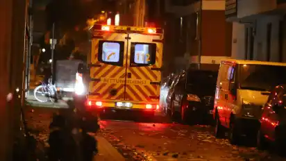 Beide Kontrahenten mussten mit Verletzungen in Krankenhäuser gebracht werden.