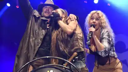 Stehen um 16.10 Uhr auf der Bühne: Rednex.