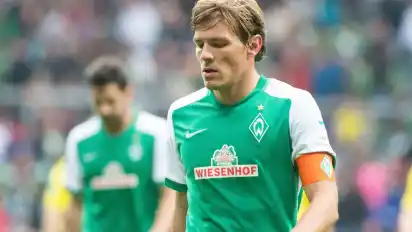 Bloß den Kopf nicht hängen lassen: Clemens Fritz fordert, das Bestmögliche aus dem Spiel gegen den FC Bayern zu machen.