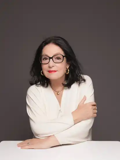 Nana Mouskouri