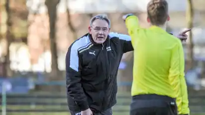 Nur noch bis Saisonende an Bord: Claus-Dieter Meiers Vertrag bei den Regionalliga-Frauen des TV Jahn wird nicht verlängert.