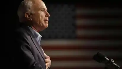 Der prominente republikanische US-Senator John McCain ist am 25.08.2018 im Alter von 81 Jahren gestorben.