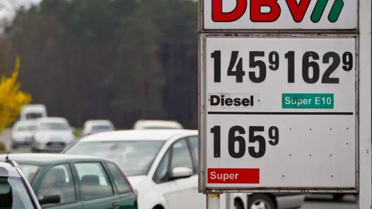 Wie Oft Dürfen Tankstellen Die Preise ändern 2021 Stichwort: Die freien Tankstellen in Deutschland