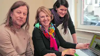 Michael Dorn, Irene Vagts und Hanna Drexl (rechts) vom Verein ambulanter Erziehungshilfen, der an der Bassumer Straße ansässig ist.