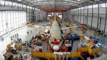 Airbus hat große Werke in Deutschland, Frankreich und Großbritannien. Im Falle eines ungeregelten Brexit drohen dem europäischen Konzern Nachteile.