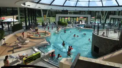 Baden und Schwimmen in der Grafttherme muss für jeden Delmenhorster möglich sein, sagen die Sozialdemokraten – „es gehört für uns zur kommunalen Daseinsvorsorge“.