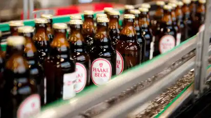Bei Becks-Hersteller AB Inbev ist der Gewinn eingebrochen.