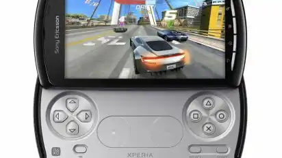 «Xperia Play»