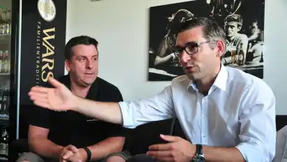Christoph Becker (links) und Christian Hohnholt haben zusammen mit ihrem Team das "Festi-Del" organisiert. Die beiden freuen sich schon auf die zweitägige Veranstaltung.
