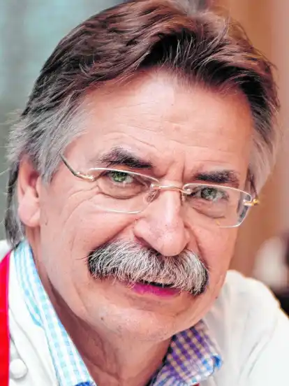 Peter Hauptmeier ist Patissier und leitet das Café Hauptmeier im Hotel zur Post. Er teilt sich diese Kolumne mit weiteren Bremer Köchinnen und Köchen.