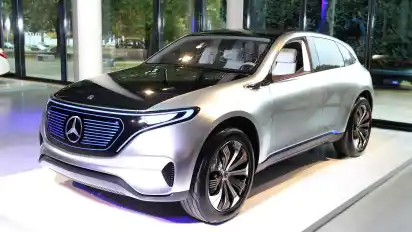 Der erste Elektro-Mercedes wurde auf der AutoDigital-Konferenz des WESER-KURIER vorgestellt. Er soll bald in Sebaldsbrück gebaut werden.