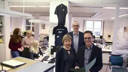 Sind von der Einrichtung Bürgerbüro überzeugt: Maike Dressel (vorne von links), Andreas Leder und Hartmut Martens.