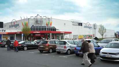 Großes Wohnzentrum Helmut Lange an der B 75 eröffnet