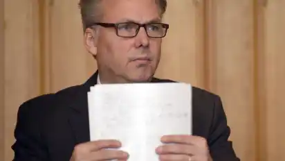 Niels Stolberg vor dem Bremer Landgericht. (Archivbild)