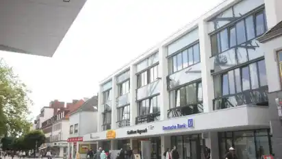 Betroffene wärmten sich im Stadthaus in Vegesack auf, mussten aber wegen ihres Alkoholkonsums wieder gehen.