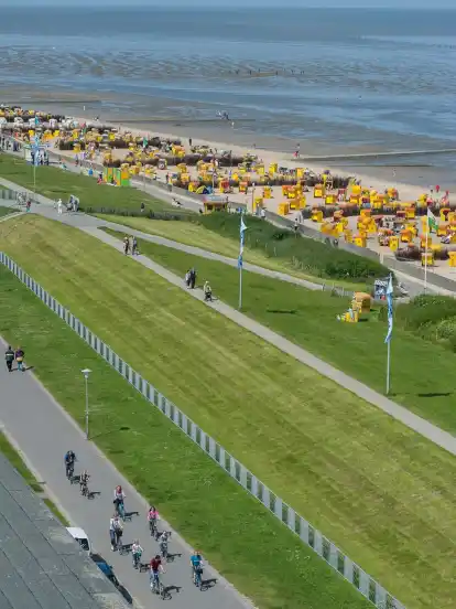 Cuxhaven ist eines der finanziellen Sorgenkinder Niedersachsens - nun musste der Landkreis erneut hohe Schulden machen.