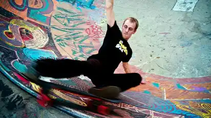 Jan Fröhling skatet am Schlachthof.