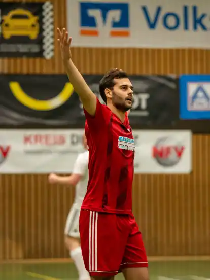 Eine Bereicherung: die TSG Seckenhausen-Fahrenhorst und Sercan Durmaz.
