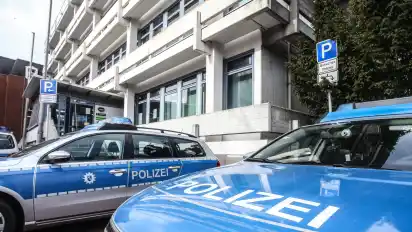 Die Bremer Polizei hat im vergangenen Monat allerhand Schmuck sichergestellt. Nun sucht sie nach den Eigentümern.