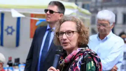 Sprach beim Israeltag: Elvira Noa, Vorsitzende der Jüdischen Gemeinde Bremen.