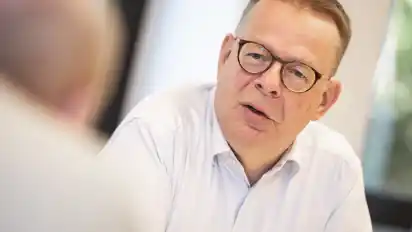 "Wenn Bremen sich nicht rasch an die Spitze der Bewegung setzt, hat es bald ein potenziertes Problem“, mahnt Felix Matthes vom Öko-Institut Berlin.