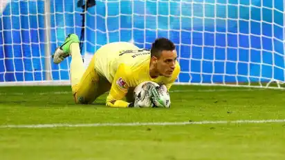 Raphael Wolf im Hinspiel bei 1899 Hoffenheim: Vier Gegentore waren es bei seinem Debüt als Nummer eins im Werder-Tor.