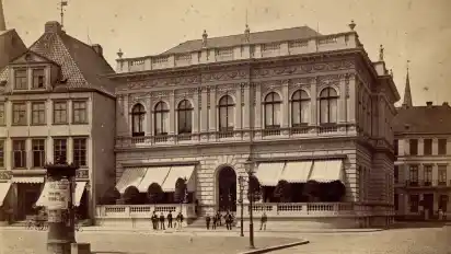 Beherrschte nicht nur Neugotik: ein weiteres Werk des Architekten Heinrich Müller, das Haus der Gesellschaft Museum am Domshof von 1874.