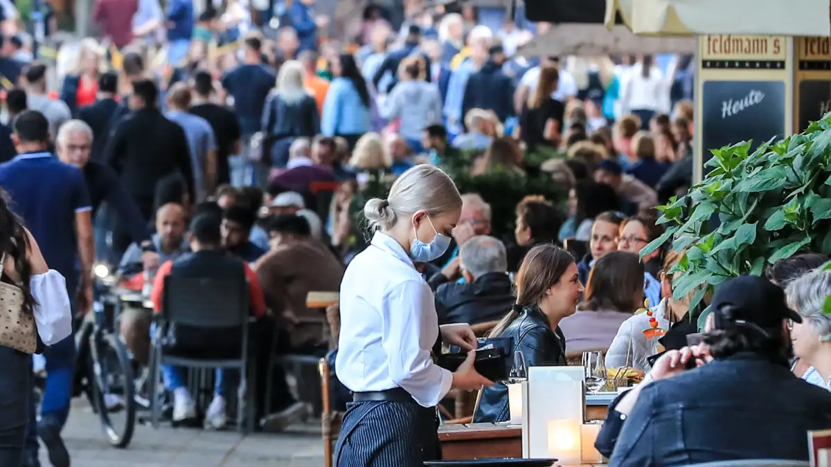 Stadtforscherin Talja Blokland über das Feiern im öffentlichen Raum