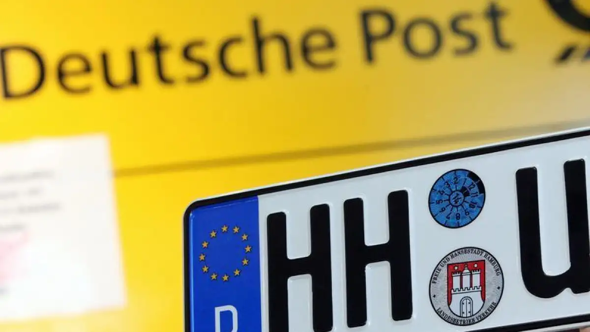 Pilotprojekt in Hamburg Autos und Motorräder online ummelden