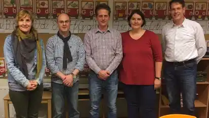 Sie bilden den neuen Vorstand der Grundschule Ihlpohl: Arne Gerlach (von links), Sven Teuber, Ulrike Haake, Henk Freudenthal und Tanja Jordan.