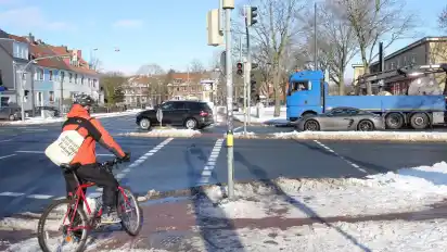 An der Kreuzung Bennigsenstraße/Stresemannstraße befürchten die Mitglieder des Fachausschusses ein Verkehrschaos.