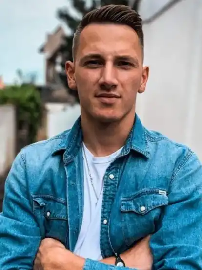 Demnächst Elektriker und Fußballer statt "nur" Fußballer: Julian Stöhr.