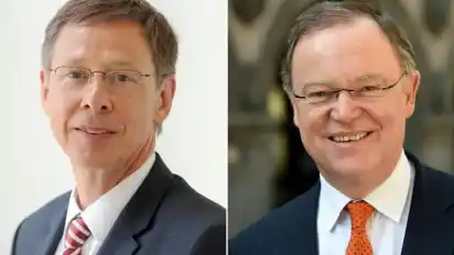 Bremens Bürgermeister Carsten Sieling (links, SPD) und Niedersachsens Ministerpräsident Stephan Weil (SPD).