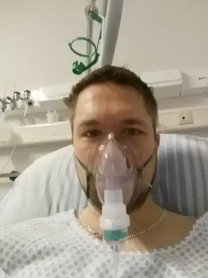 Immer wieder muss Tobias Laatz ins Krankenhaus, um künstlich beatmet zu werden.