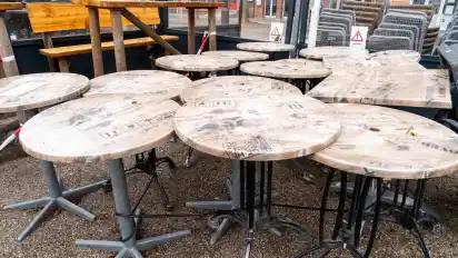 Bundesweit klagen Gastronomiebetriebe gegen ihre Versicherung auf Lockdown-Entschädigung. Sie beziehen sich dabei auf ihre Betriebsschließungsversicherung. Am Landgericht Bremen gab es bislang zwölf solcher Klagen.