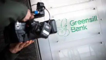 Die deutsche Finanzaufsicht Bafin hat für die in Turbulenzen geratene Greensill Bank einen Insolvenzantrag gestellt.