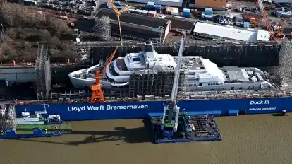 Derzeit sollen intensivere Verhandlungen über einen Verkauf der Lloyd Werft an die Rönner-Gruppe laufen. So gibt es erneut Hoffnung, dass der Standort erhalten bleibt.