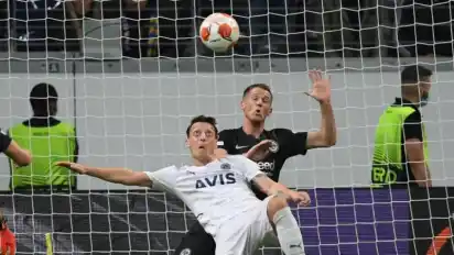 Steht bei Fenerbahçe Istanbul in der Kritik: Mesut Özil. Foto: Arne Dedert/dpa